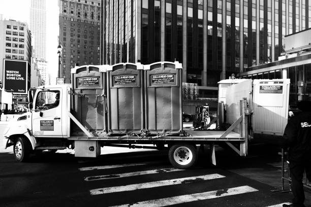 Best Porta potty rental near me  in Lathrop, MO